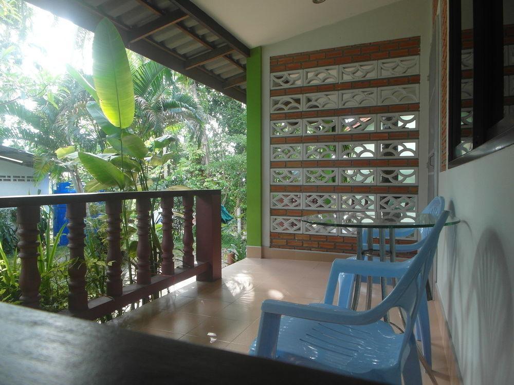 Wandee Bed & Breakfast Khao Lak Exterior foto
